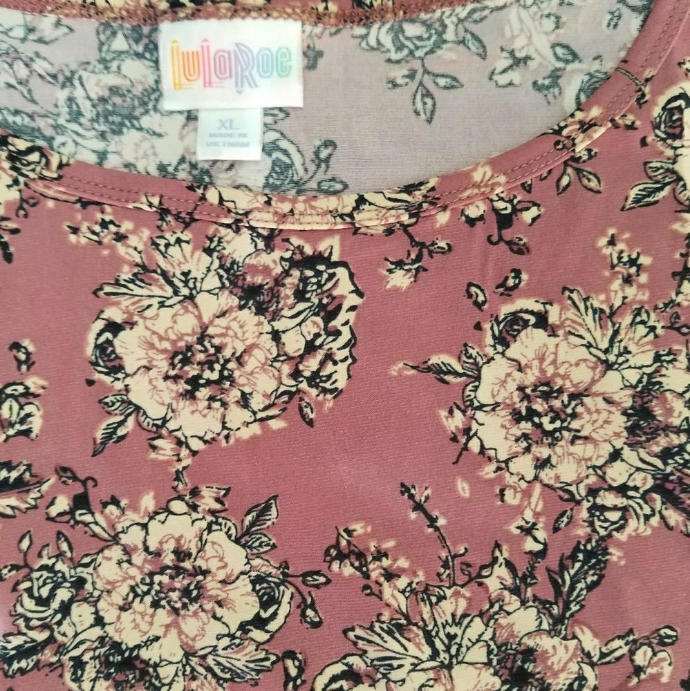 XL Lularoe Irma Floral